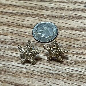 Gold Tone Starfish Earrings